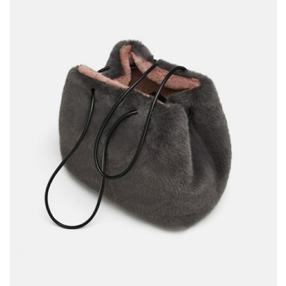 faux fur bag zara